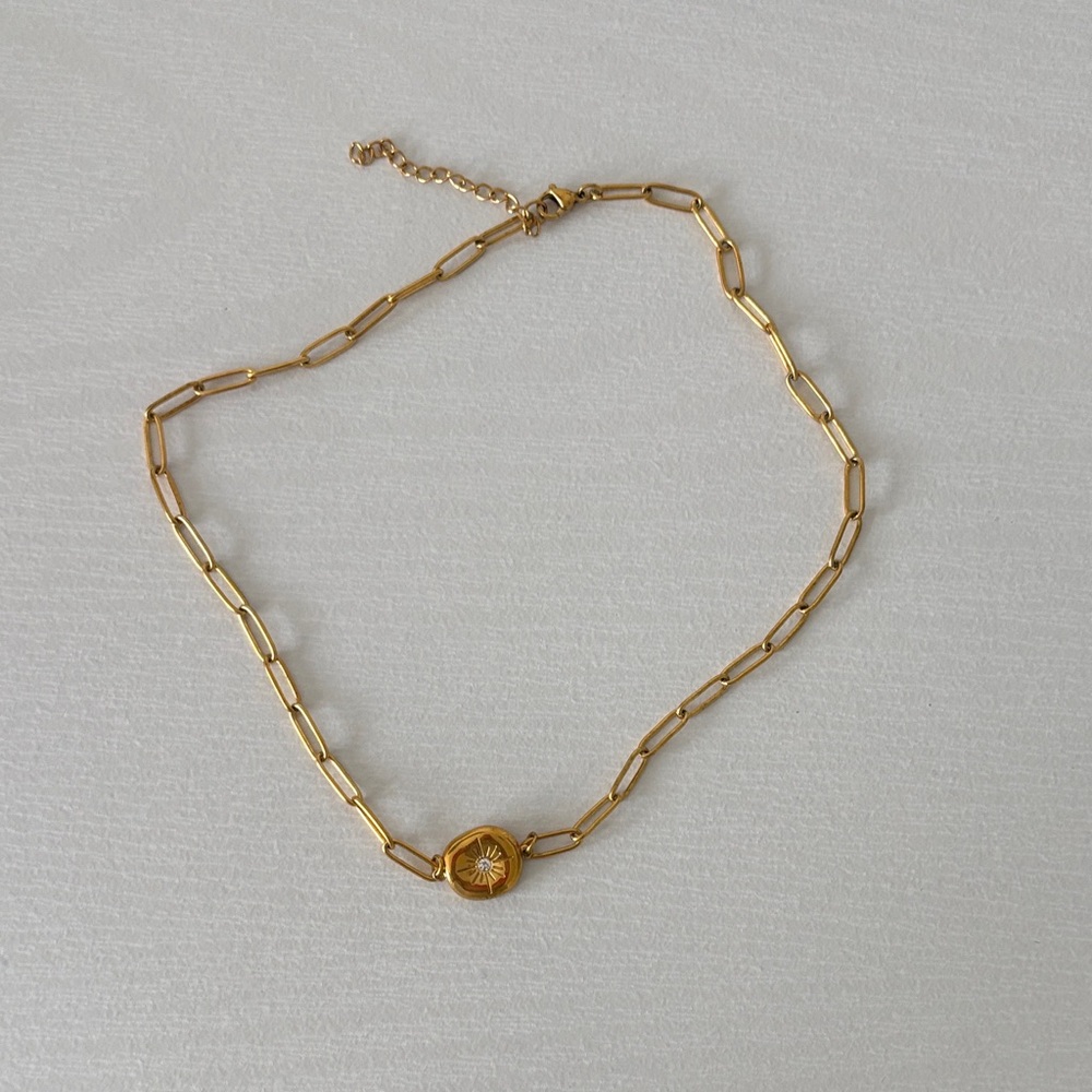 Gold Chain Necklace with Starburst Pendant